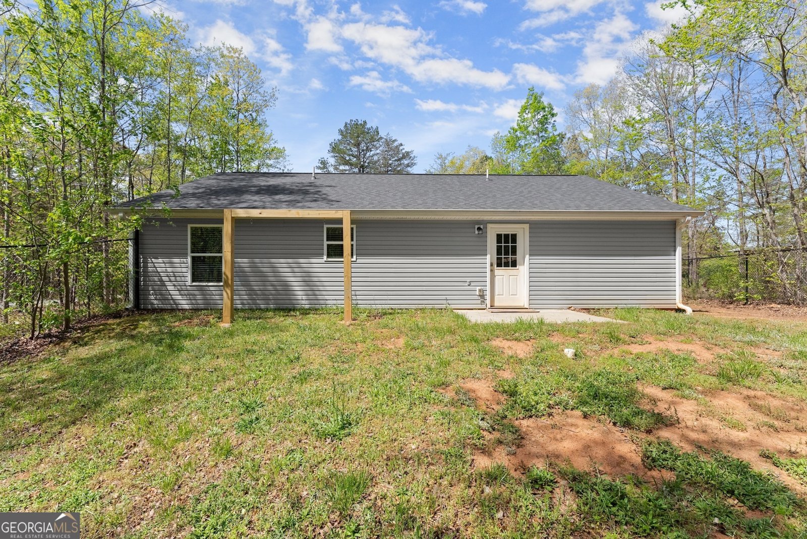 914 Highway 105 Demorest - 11
