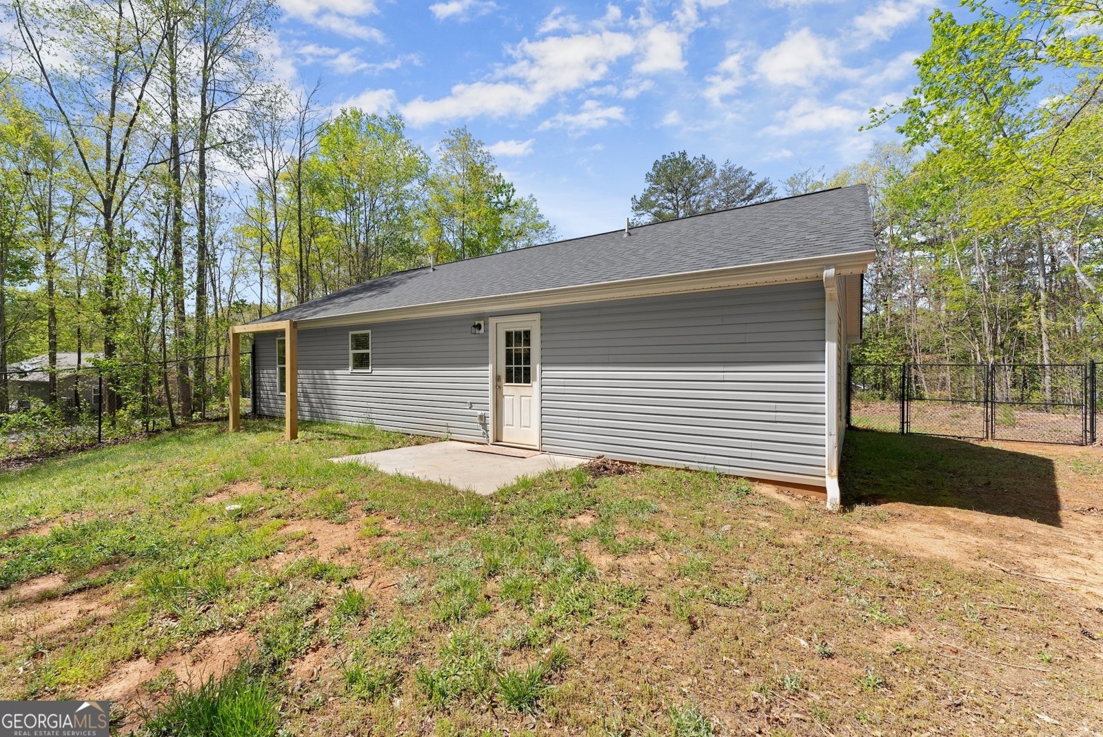 914 Highway 105 Demorest - 31