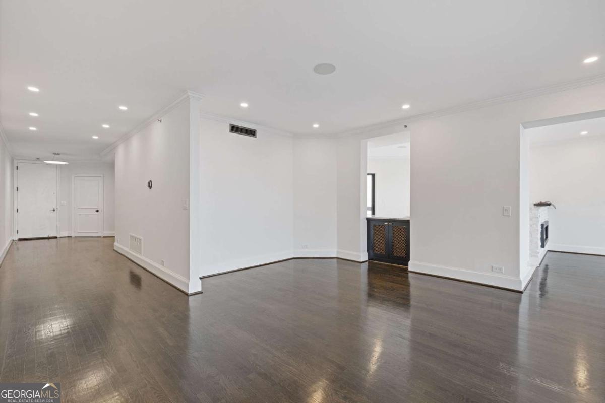 2660 Peachtree Road Atlanta - 11