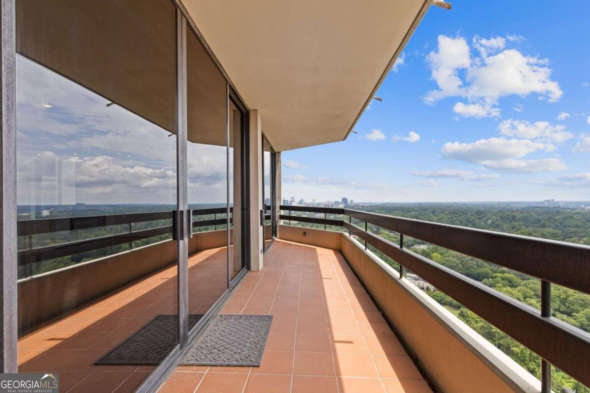 2660 Peachtree Road Atlanta - 17
