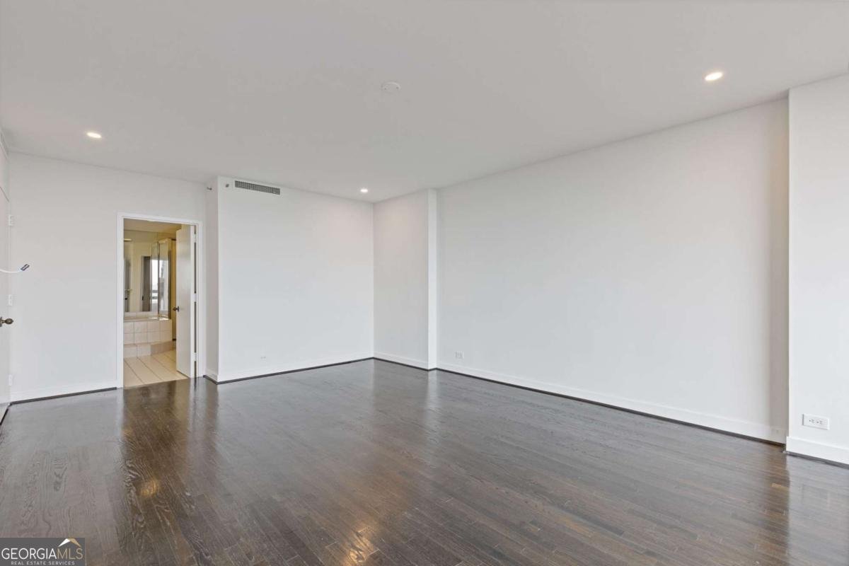 2660 Peachtree Road Atlanta - 31