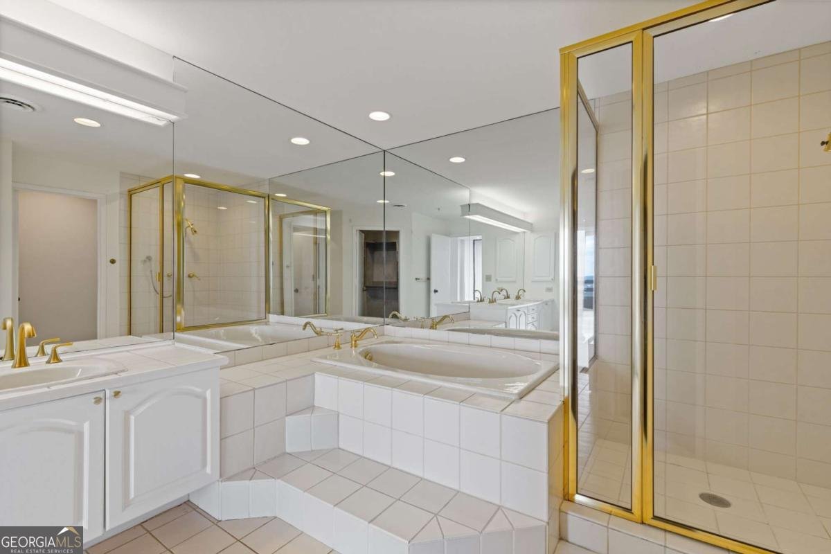 2660 Peachtree Road Atlanta - 34