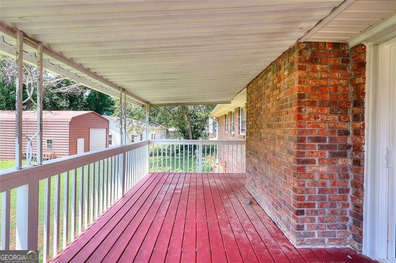 1605 Lake Lucerne Road Lilburn - 30