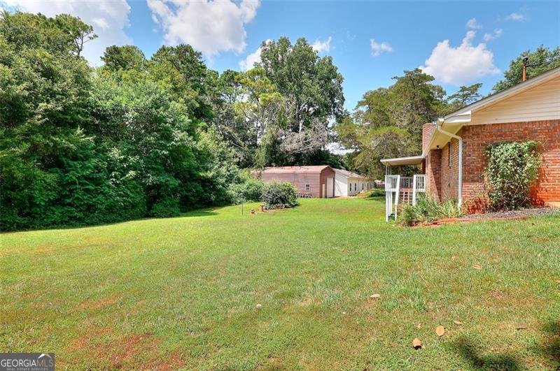 1605 Lake Lucerne Road Lilburn - 32