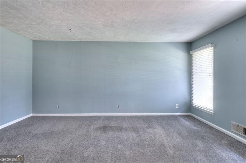 1605 Lake Lucerne Road Lilburn - 8