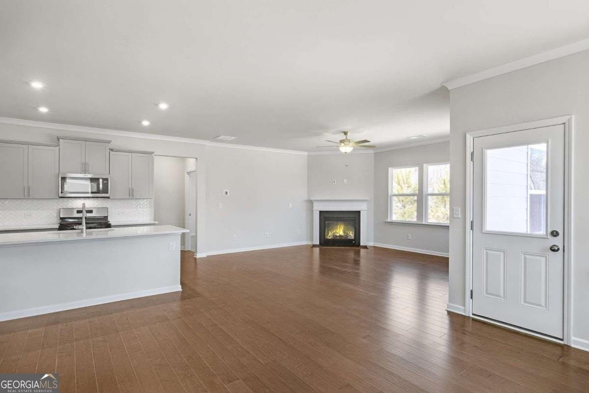 452 Village Lane Fairburn - 11
