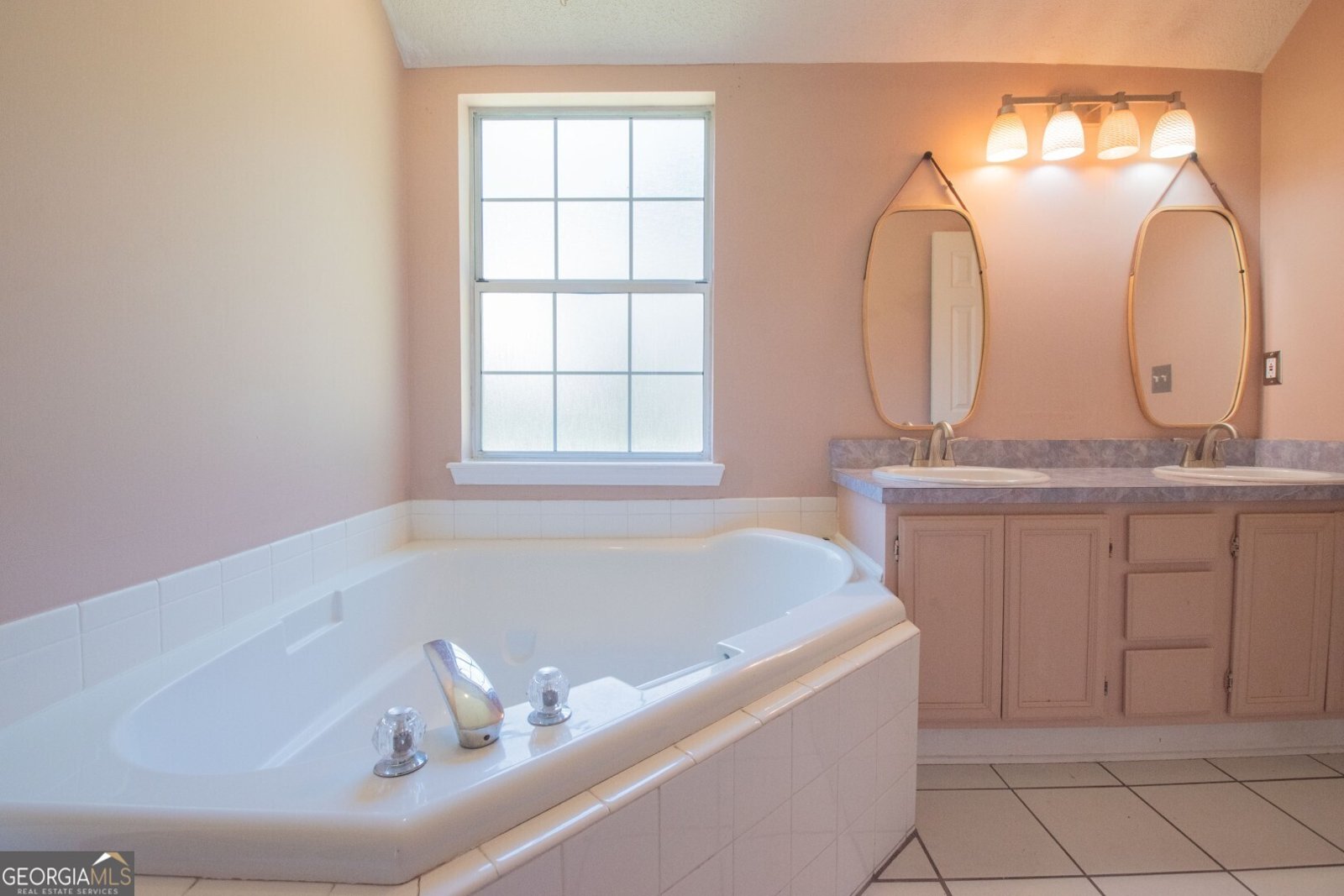 112 Clinton Court St. Marys - 20