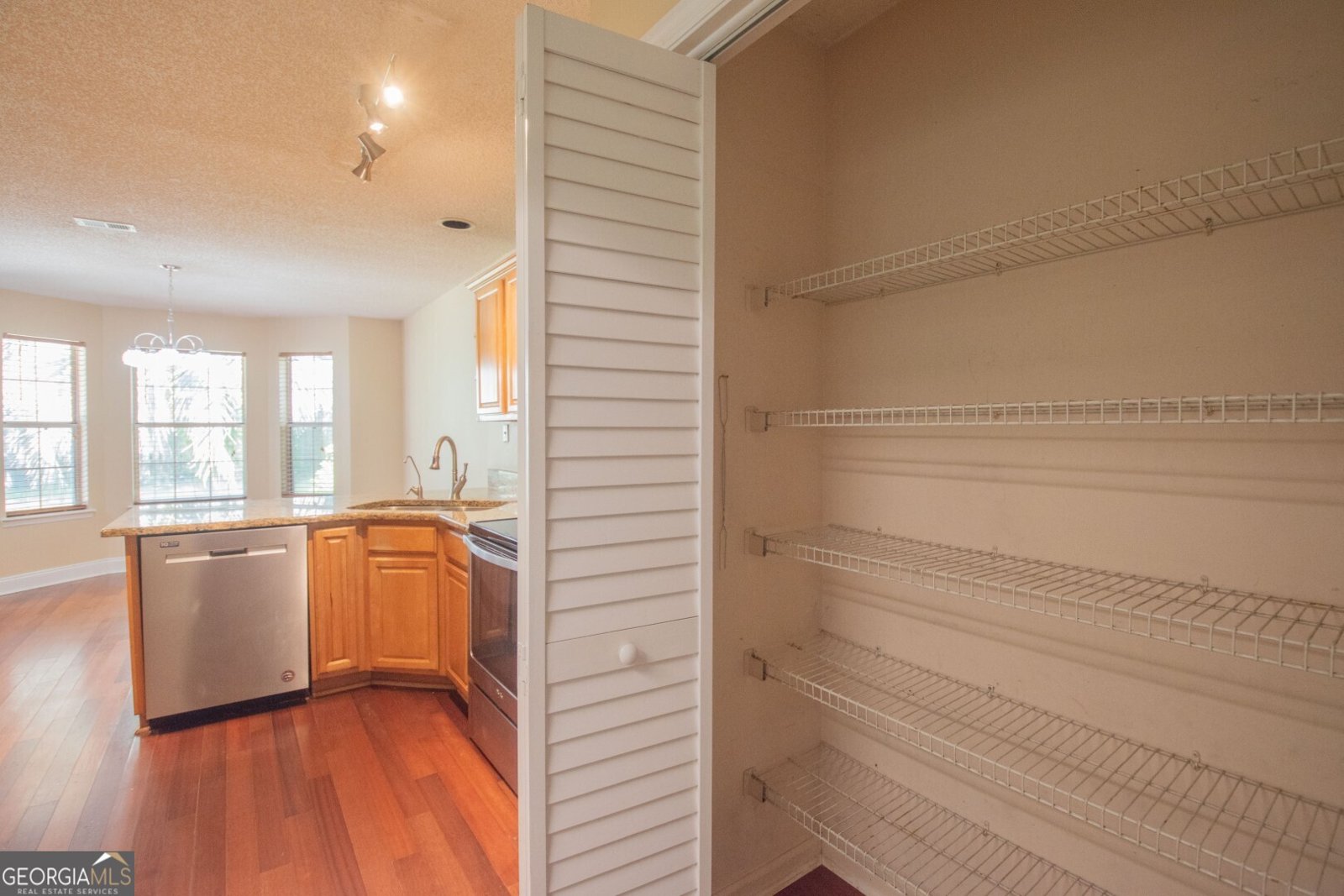 112 Clinton Court St. Marys - 9