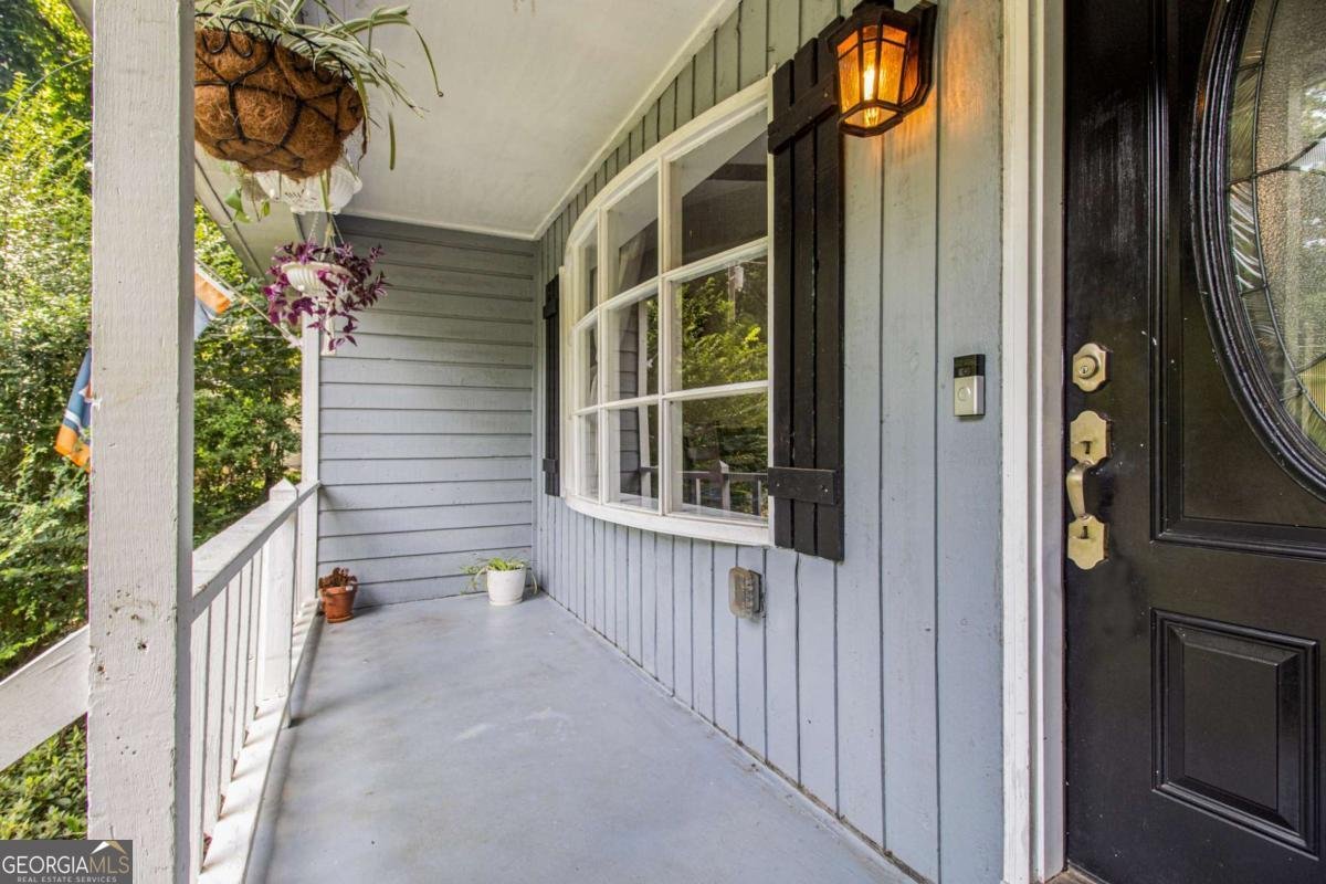 405 Doris Drive Woodstock - 1