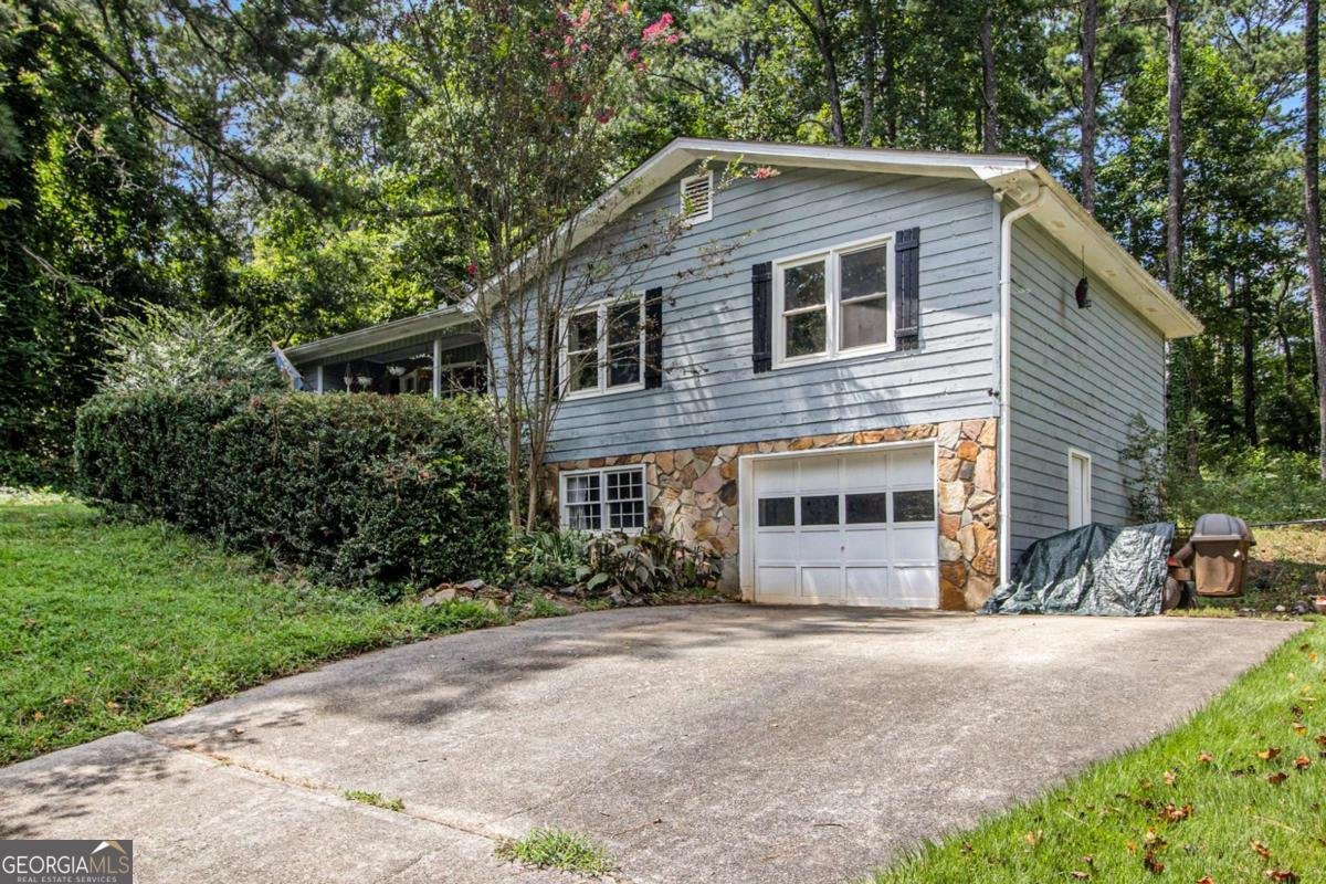 405 Doris Drive Woodstock - 2