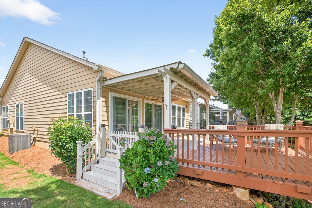6275 Brookside Lane Hoschton - 2