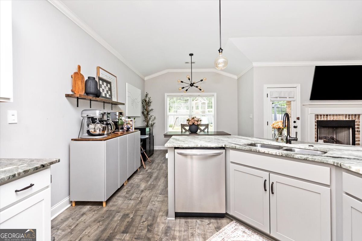 107 Station Square Drive Byron - 17