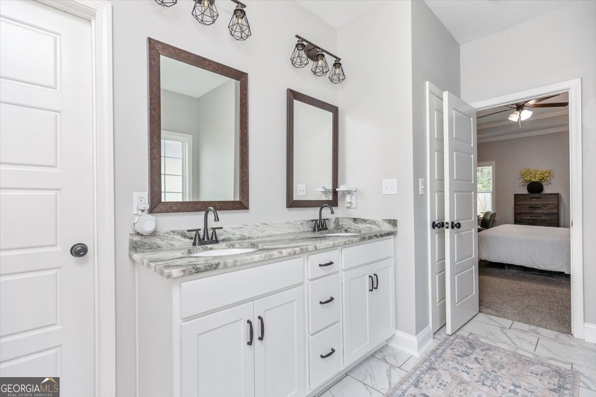 107 Station Square Drive Byron - 25