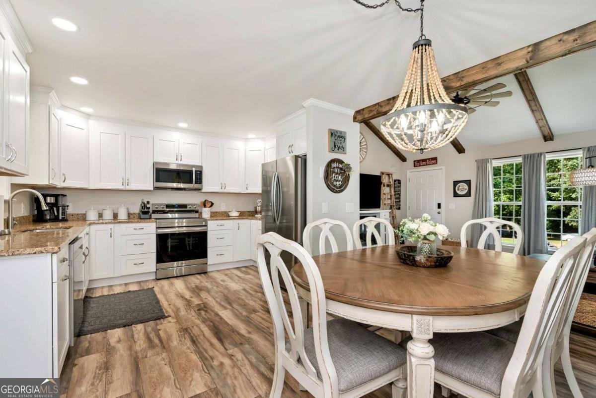 425 New Hope Lane Cornelia - 13