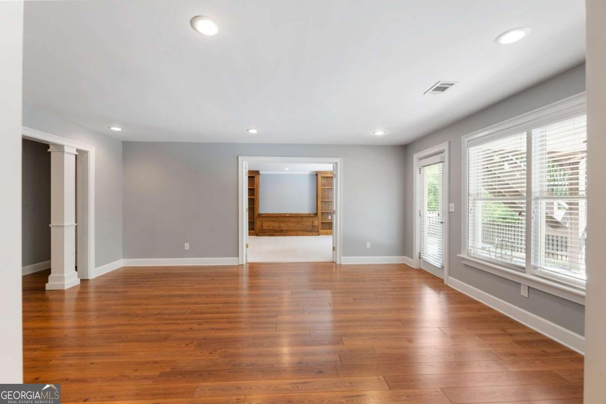 12892 Waterside Drive Milton - 75