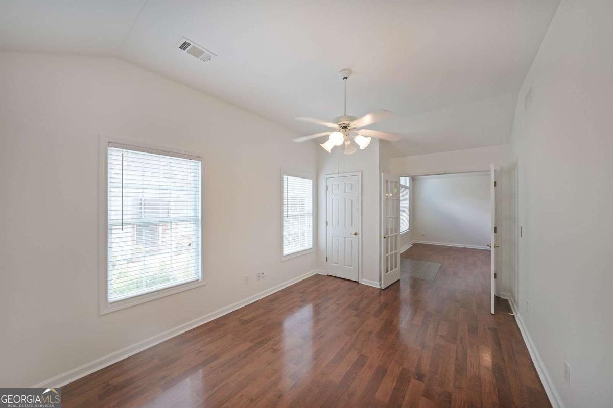 1126 Somerton Place Cumming - 10