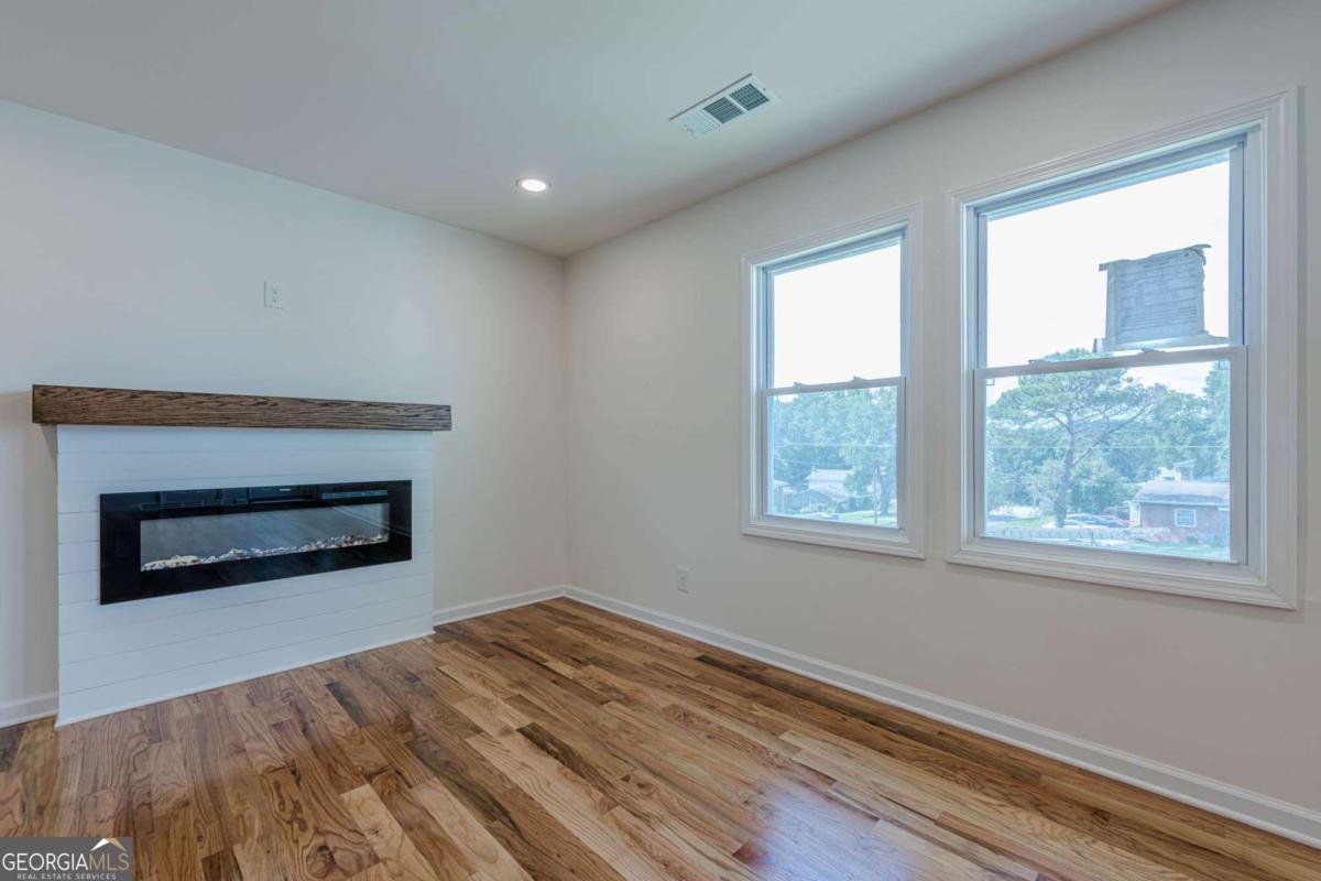 1765 Cherry Valley Circle Atlanta - 1
