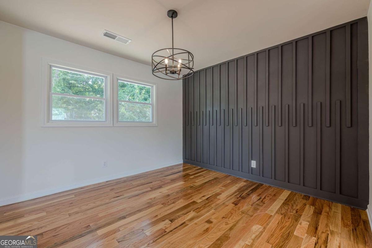 1765 Cherry Valley Circle Atlanta - 2