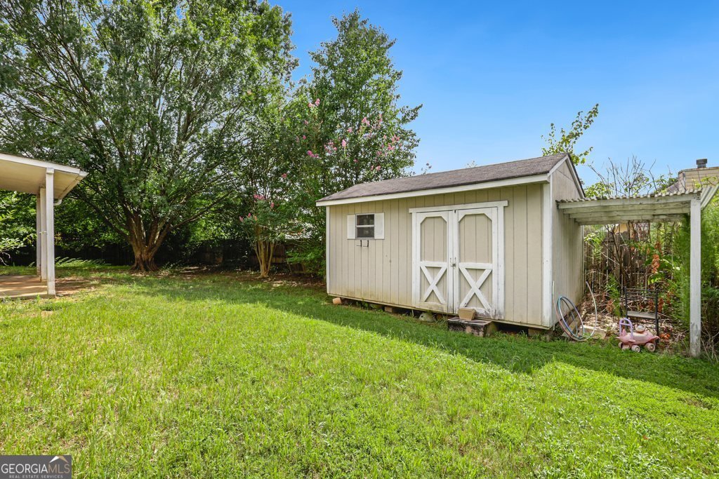 3512 Weaver Falls Lane Loganville - 16