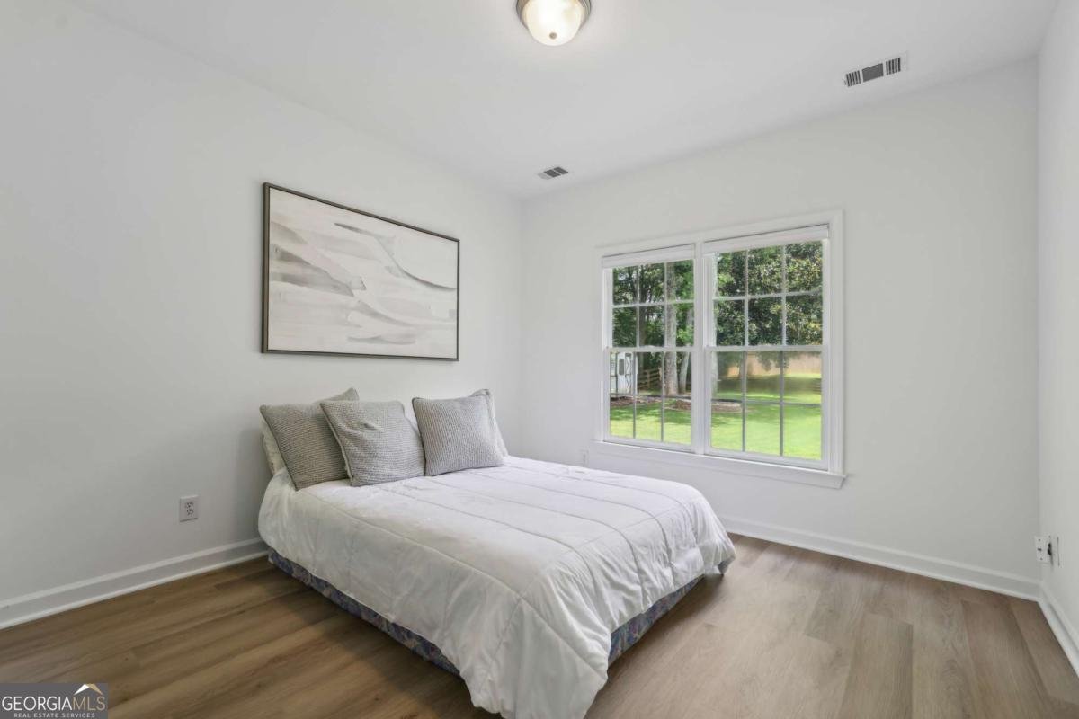 570 Arbor North Way Milton - 16