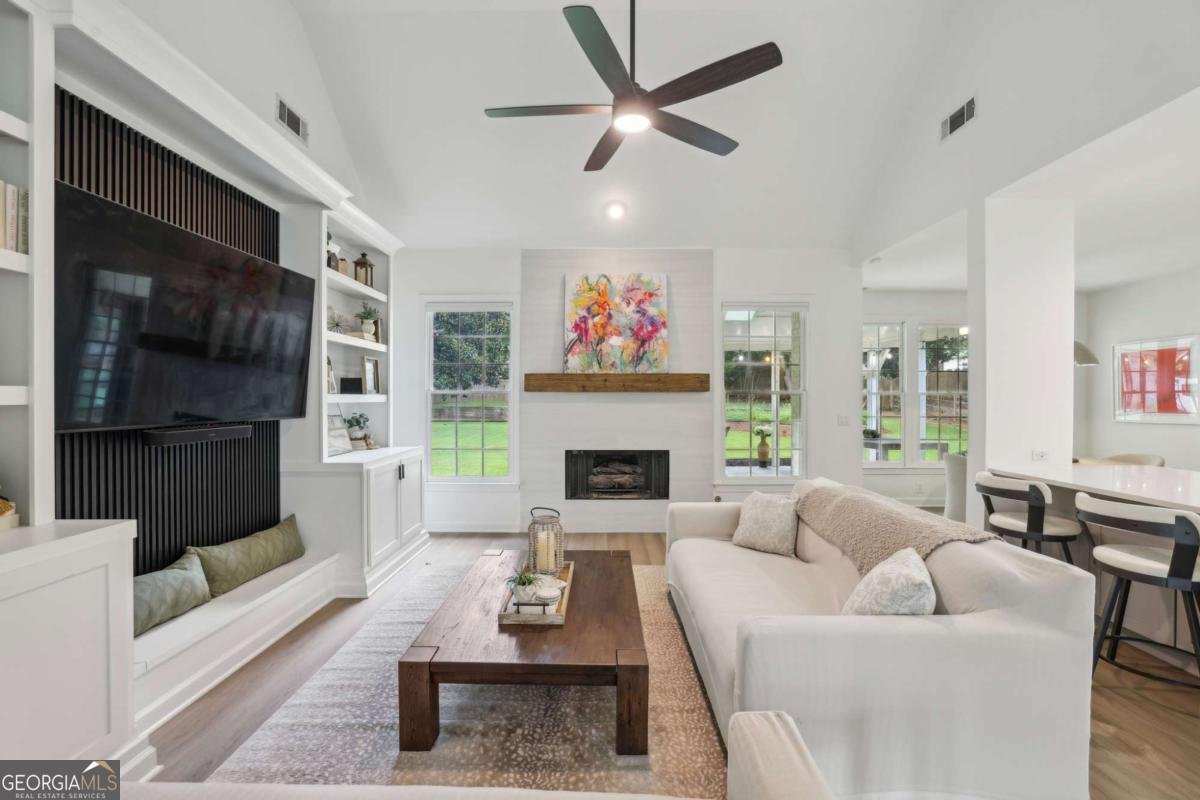 570 Arbor North Way Milton - 5