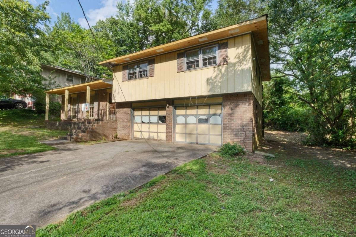 755 San Miguel Drive Stone Mountain - 2