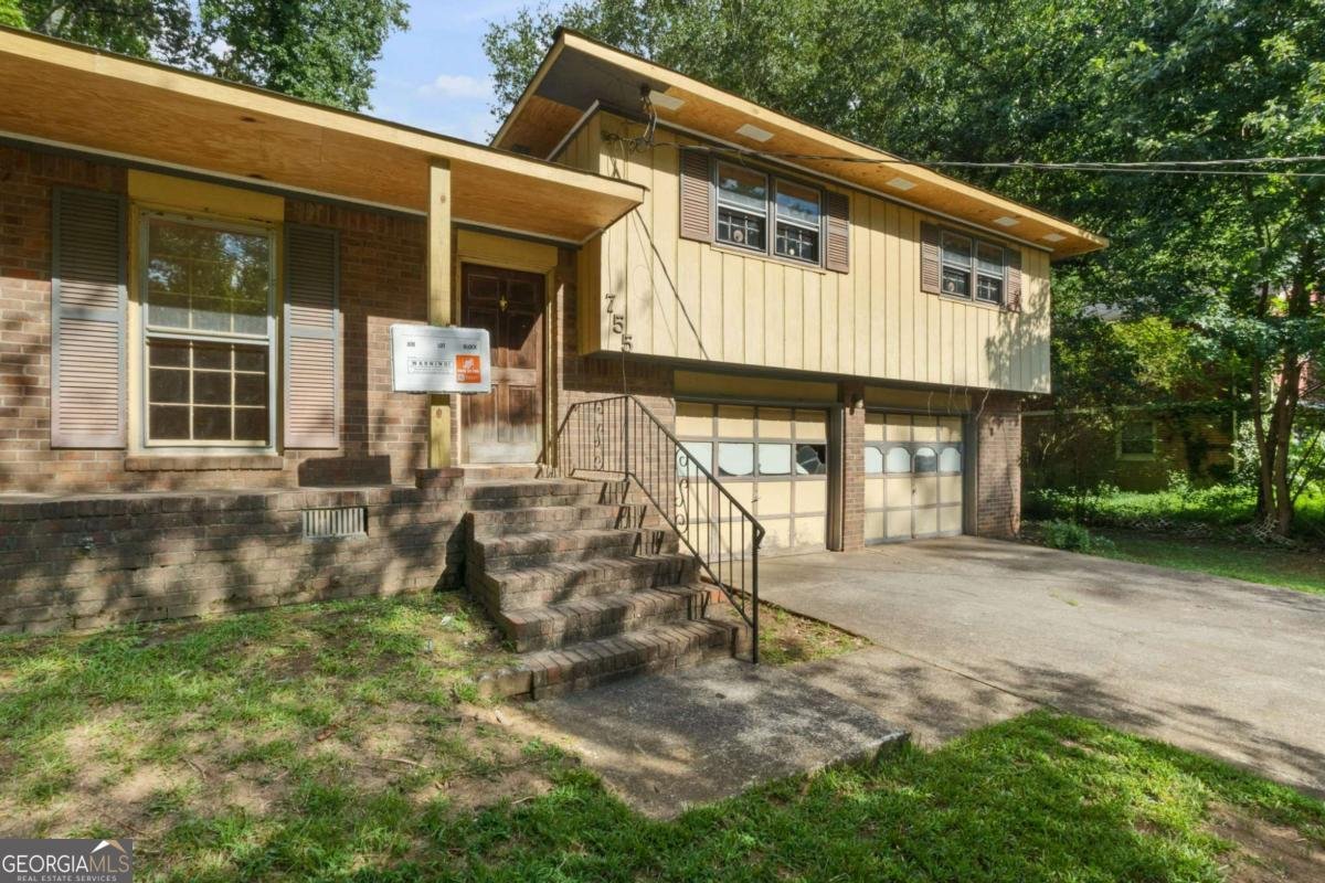 755 San Miguel Drive Stone Mountain - 4