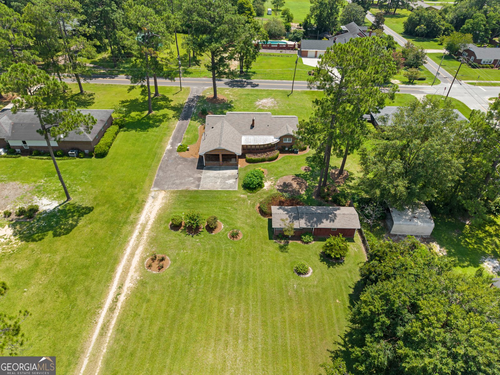 821 Harvey Street Millen - 40