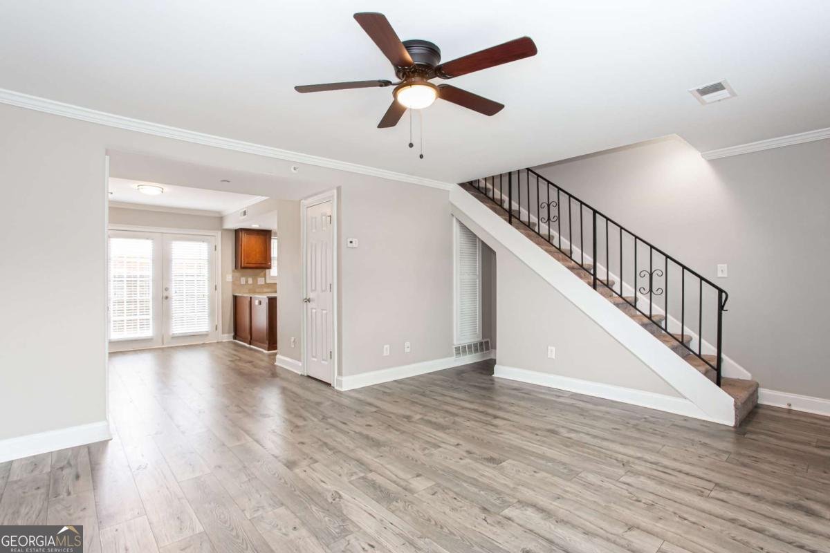 7 Villa Court Smyrna - 2