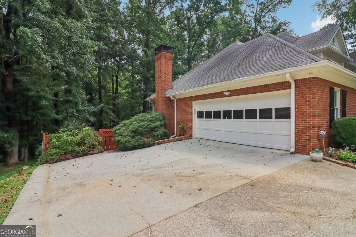 718 Haralson Drive Lilburn - 4