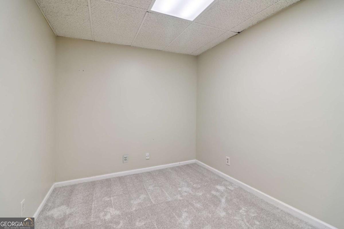 718 Haralson Drive Lilburn - 63