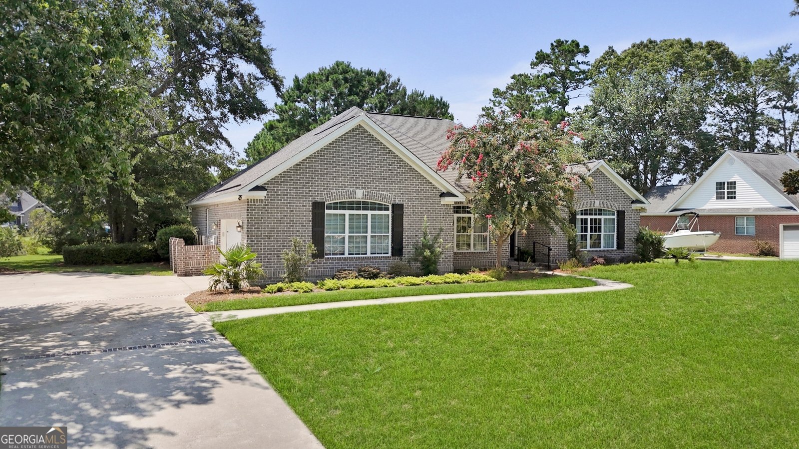 446 Brigham Drive Richmond Hill - 2