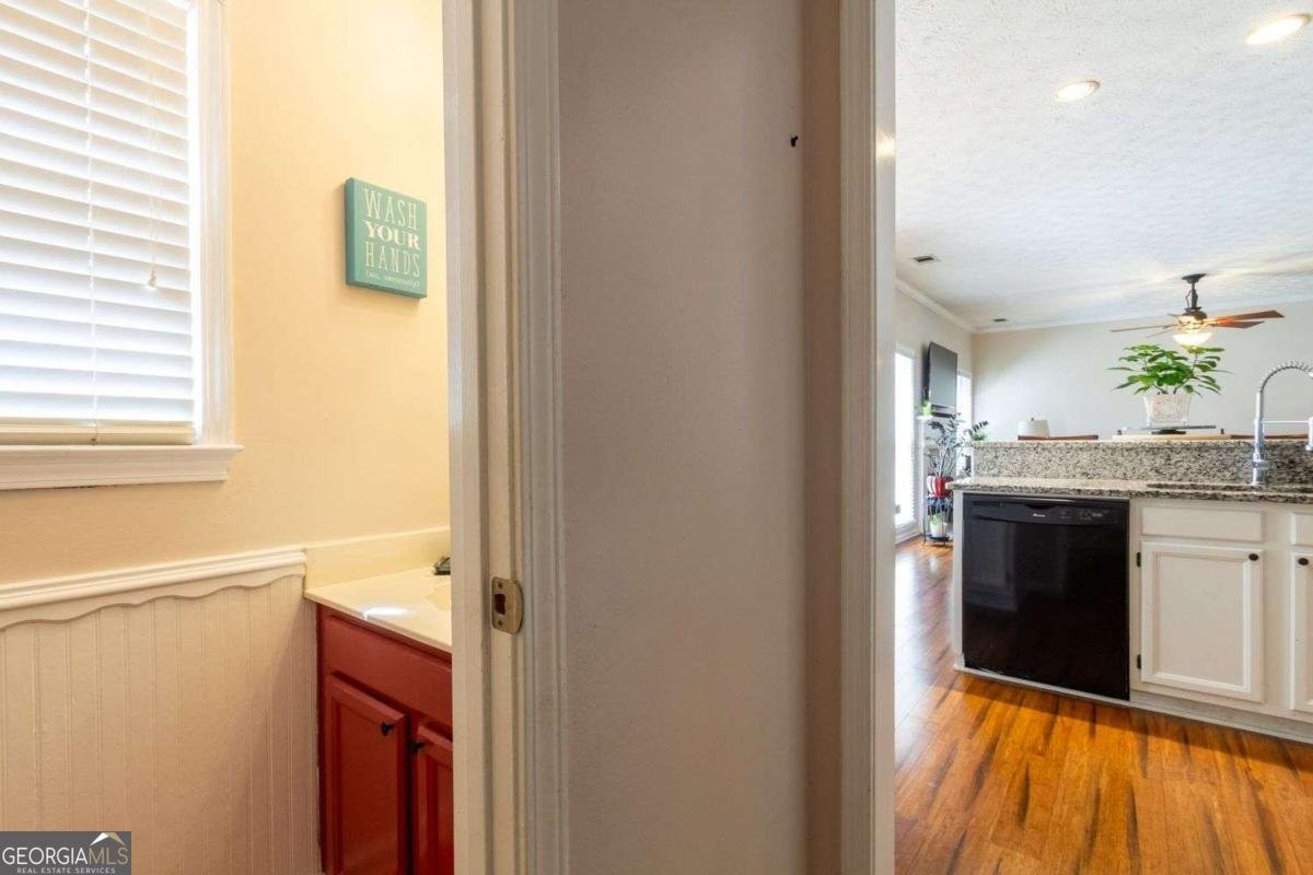922 Heartwood Circle Lawrenceville - 15