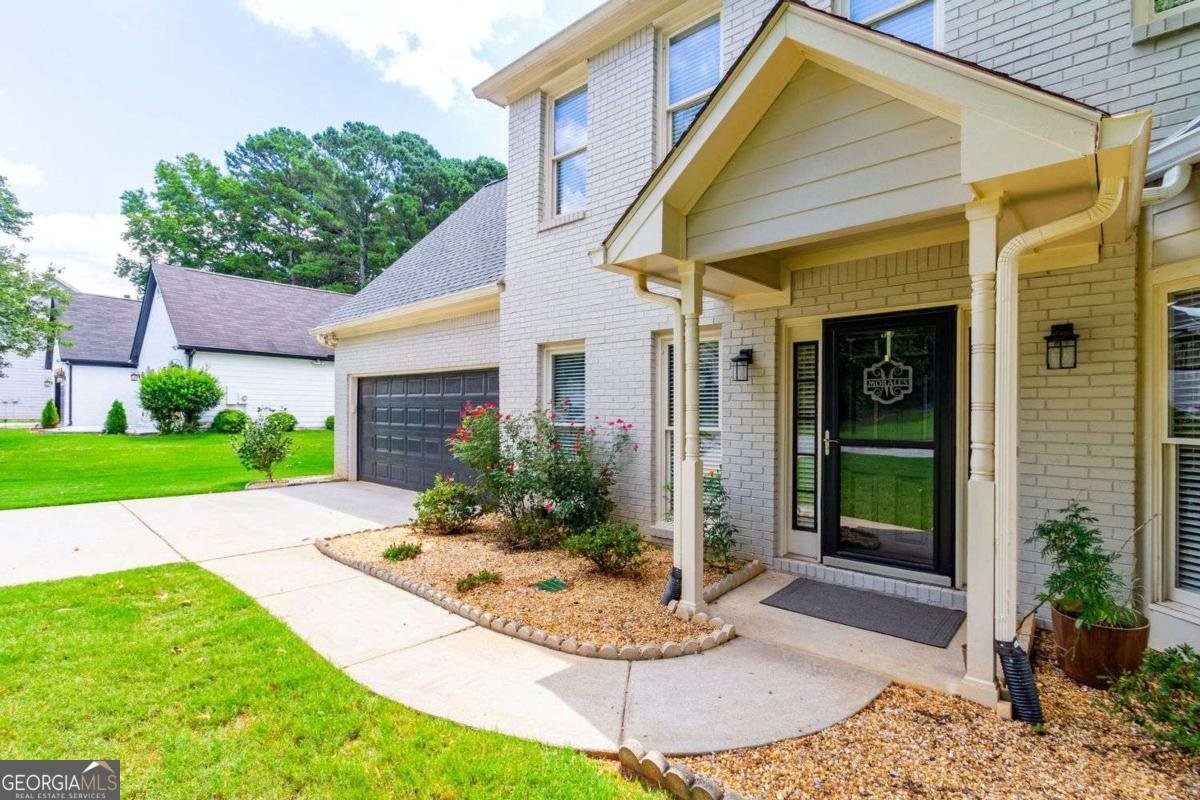 922 Heartwood Circle Lawrenceville - 2