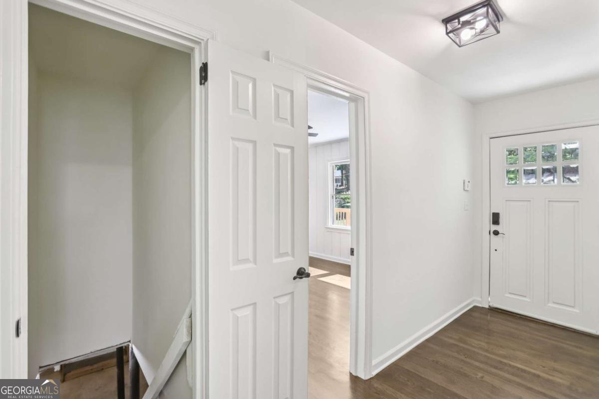 1367 Pollard Drive Atlanta - 16
