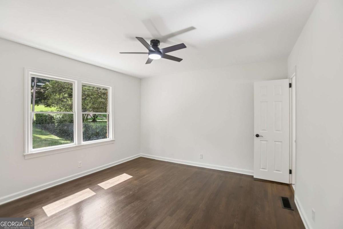 1367 Pollard Drive Atlanta - 19