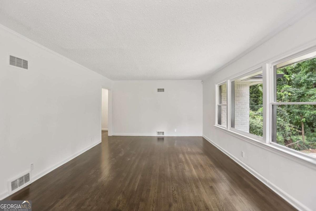1367 Pollard Drive Atlanta - 8