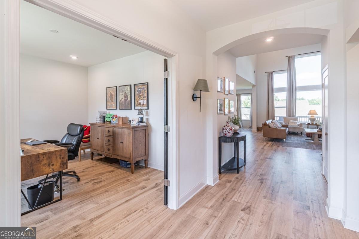 909 Michigan Circle Hoschton - 5