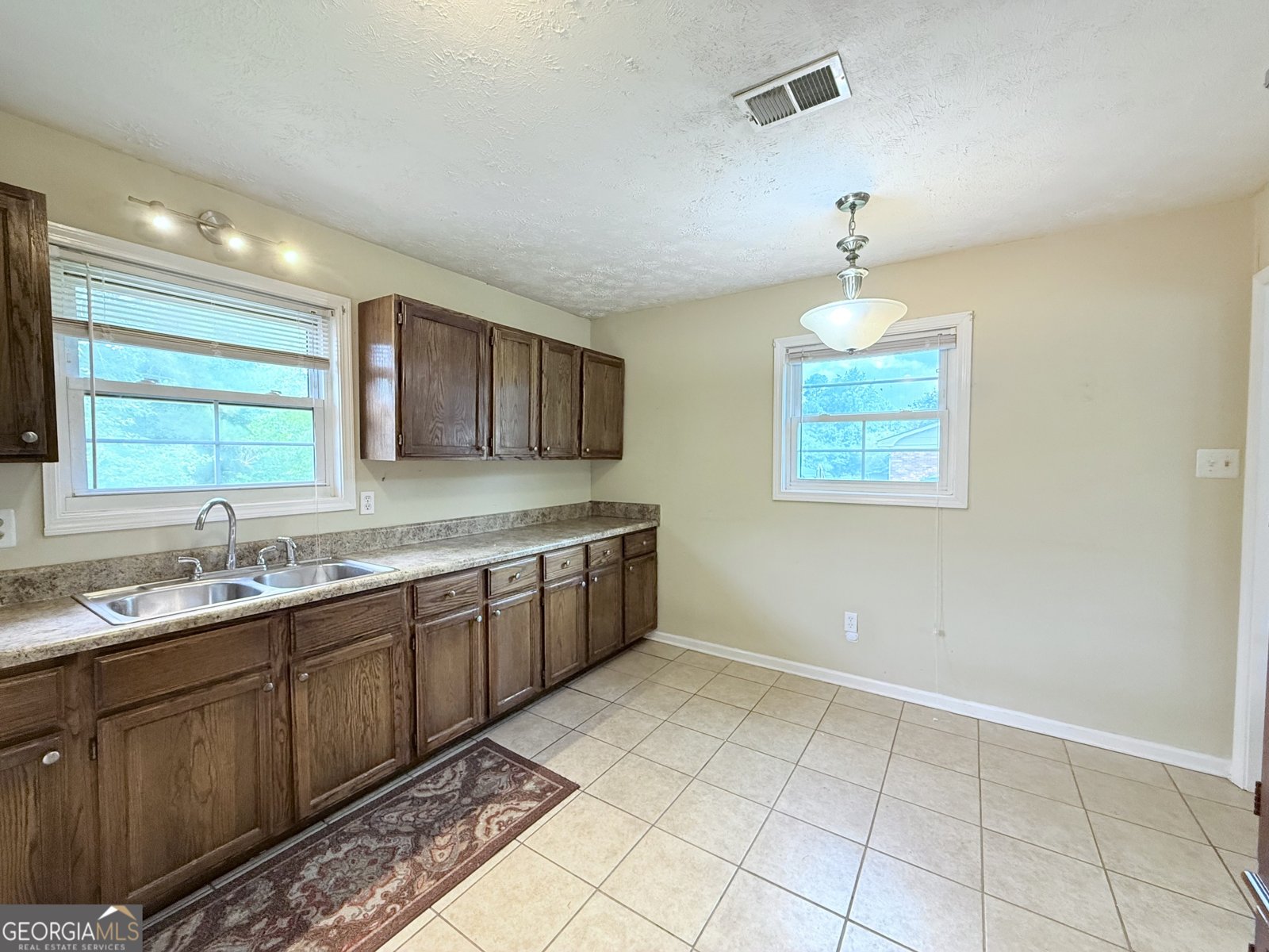 587 Lee Byrd Road Loganville - 6