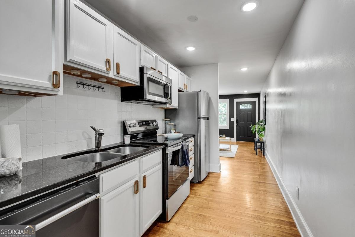 351 Cherokee Avenue Atlanta - 16