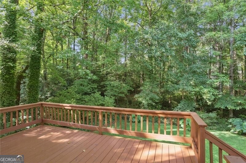 591 Oakledge Drive Marietta - 24