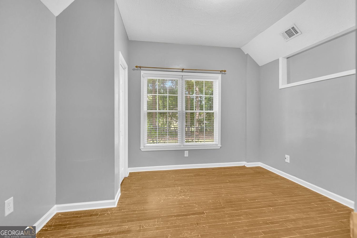 2594 Essex Lane Atlanta - 27