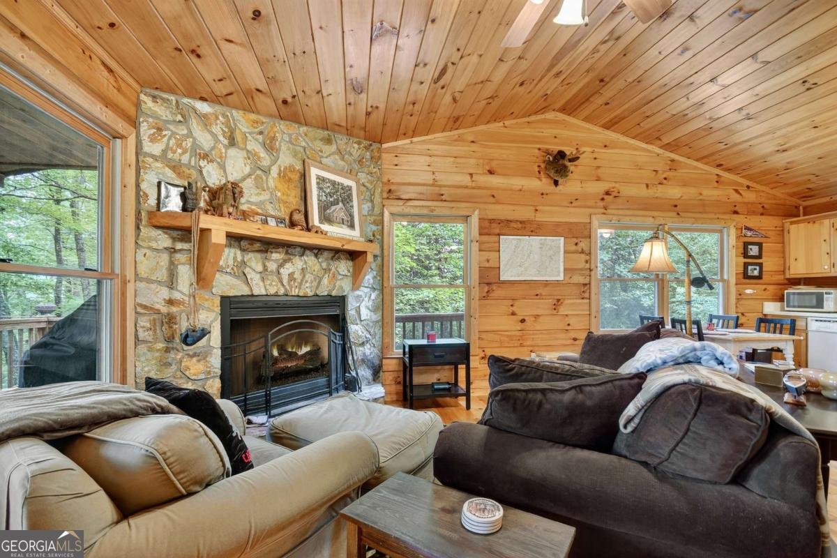 156 Dupont Drive Blue Ridge - 4