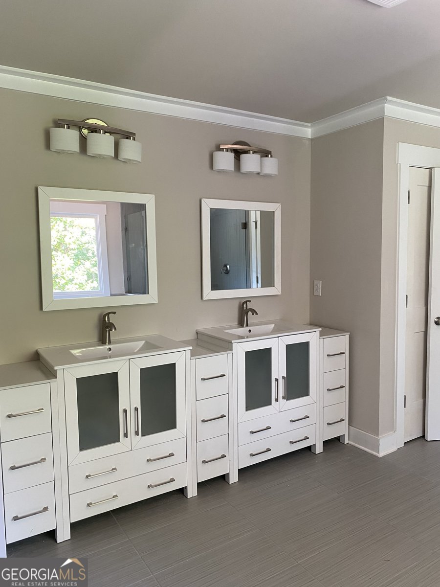 4947 Old Orr Road Flowery Branch - 16