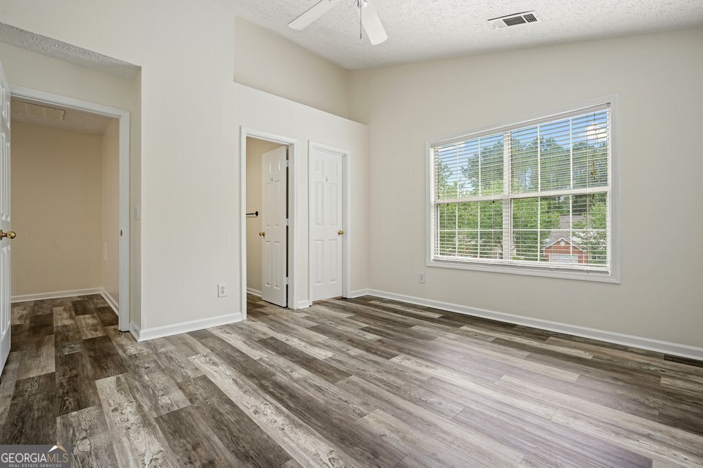 211 Chelsea Court Woodstock - 14