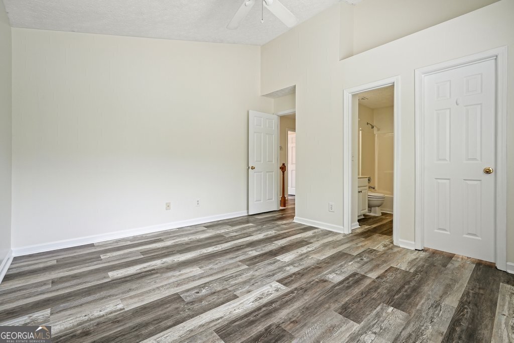 211 Chelsea Court Woodstock - 15
