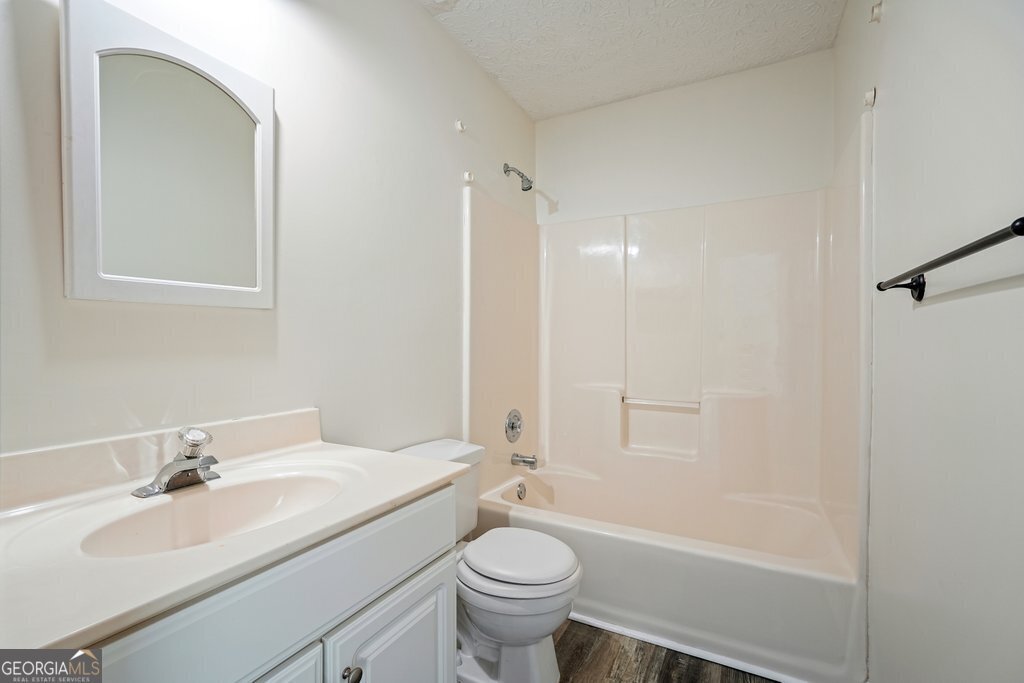 211 Chelsea Court Woodstock - 16