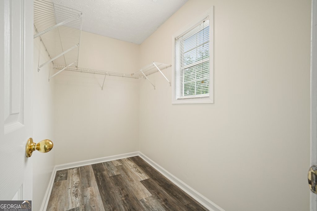 211 Chelsea Court Woodstock - 17