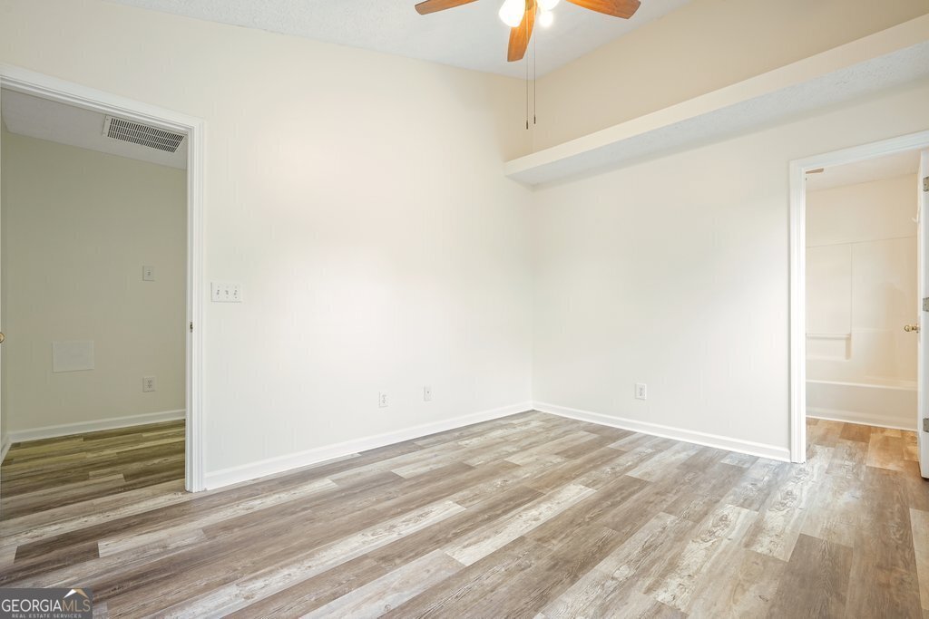 211 Chelsea Court Woodstock - 20
