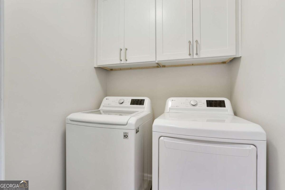 3511 Chattahoochee Summit Lane Atlanta - 1